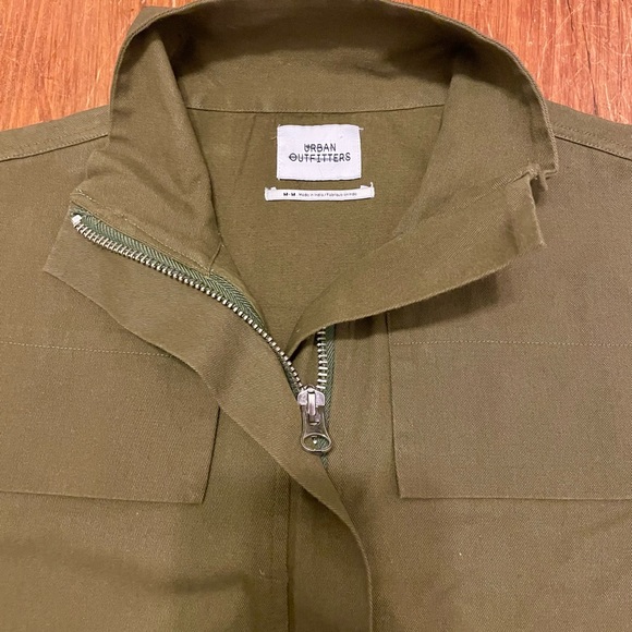 NWOT URBAN OUTFITTERS cotton jacket with zipper - waist cinch. - Picture 6 of 7